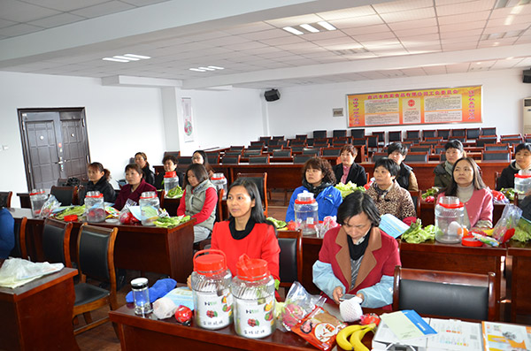 三八节活动2.jpg