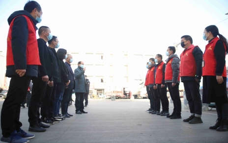 迎霜斗雪保供应，这里的人儿格外勤朴
