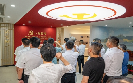 四敢争先拼搏奋斗再出发！