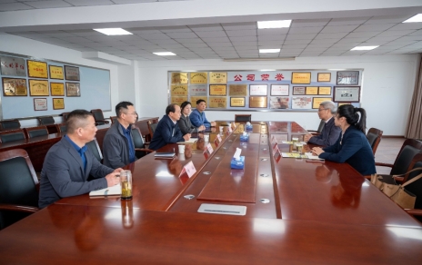 全国城市农贸中心联合会副会长陈谞一行到公司考察调研