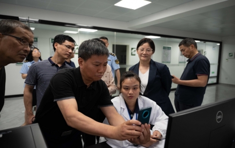 国家统计局浙江调查总队及嘉兴市咨询委一行前来我司考察调研